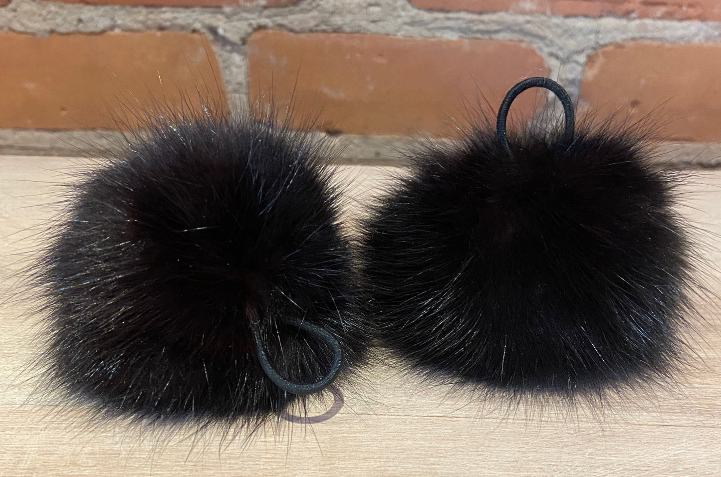 Black Fox Pom, 3 Inch