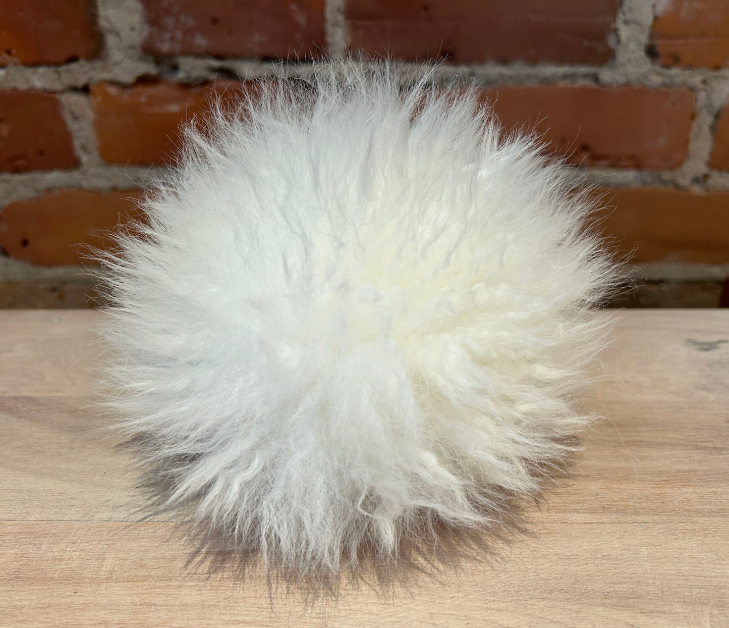 Jumbo White Lamb Pom, 7 Inch