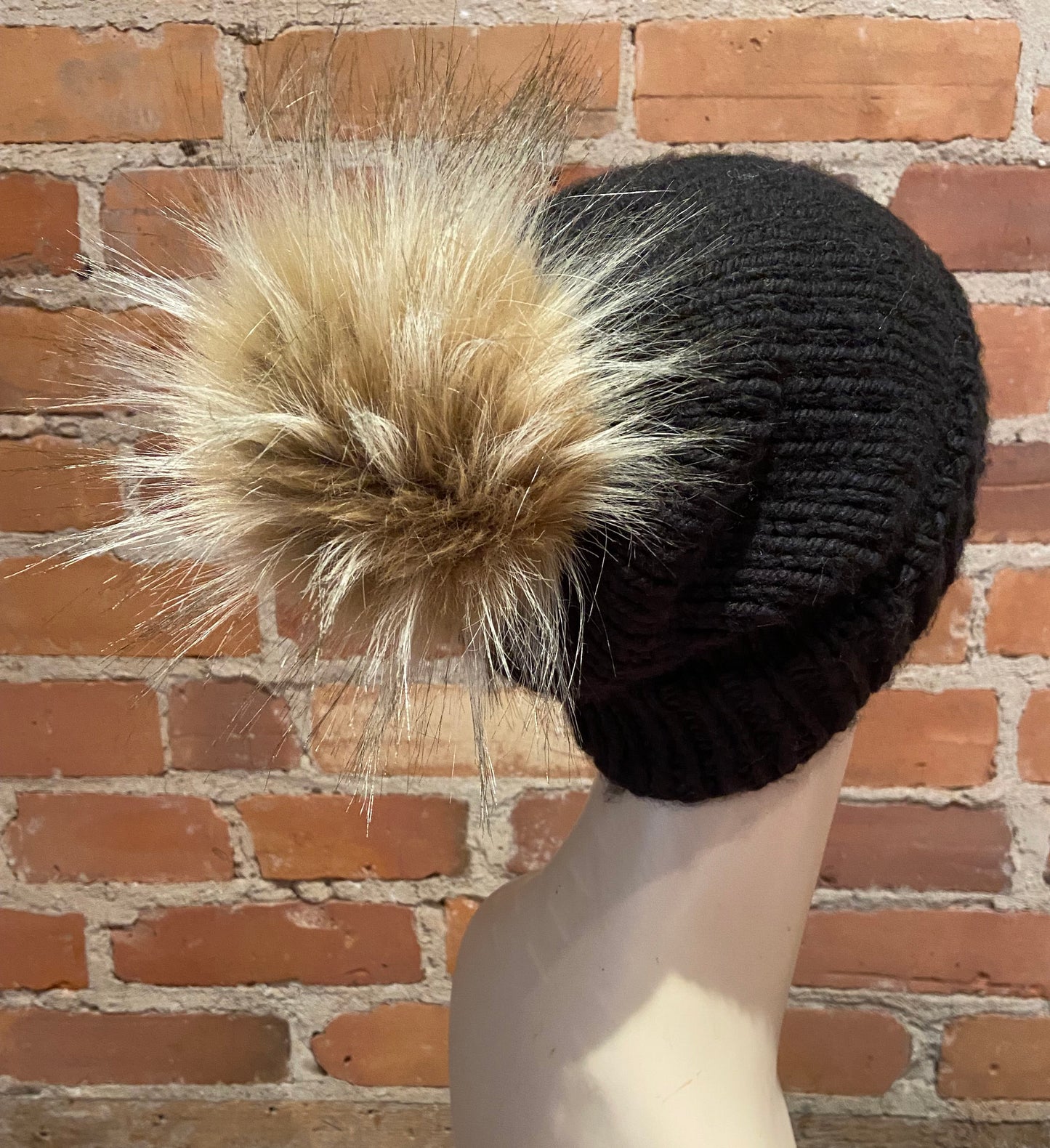 Honey Gold Faux Fur Pom, 5 Inch