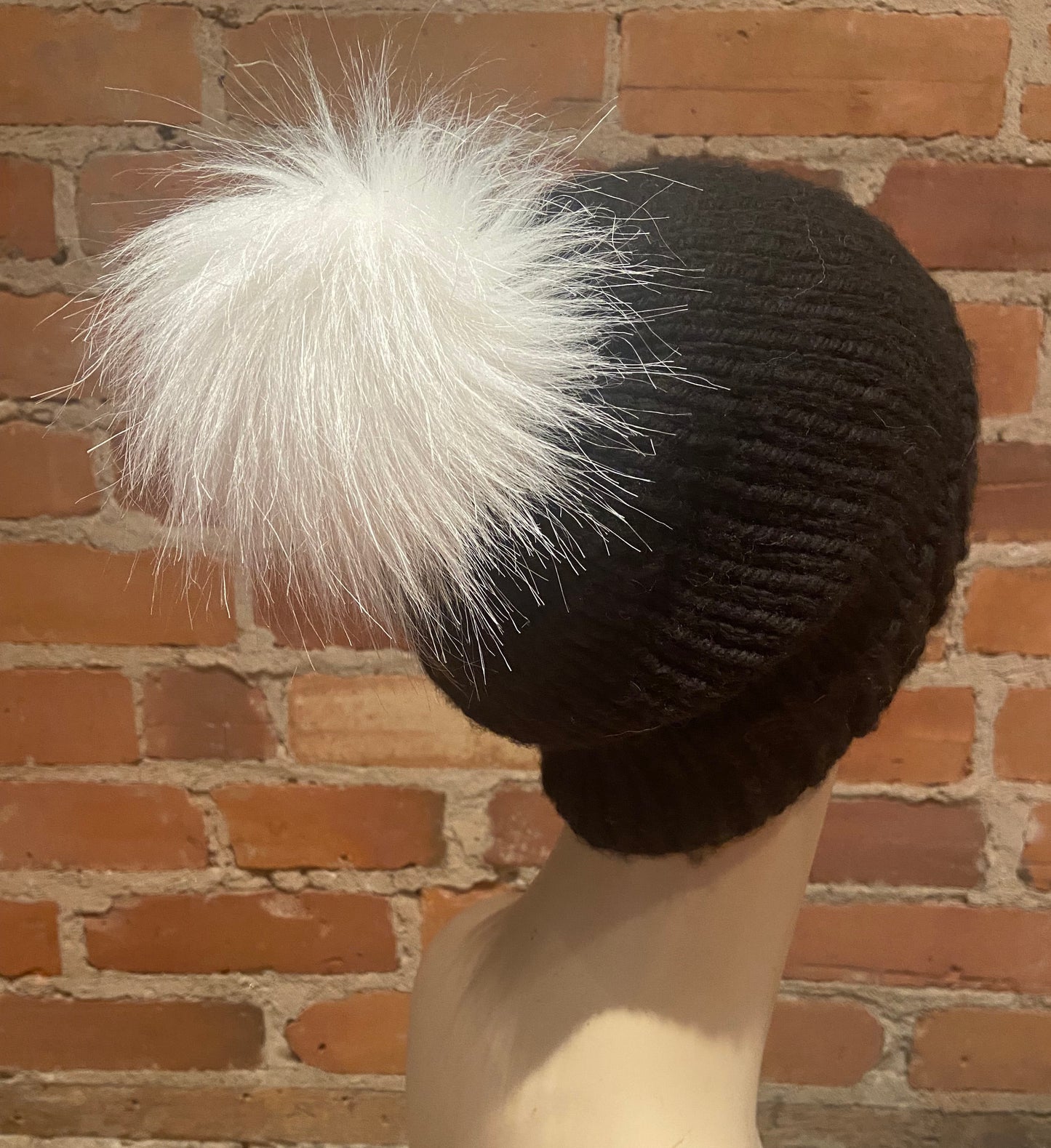 Brilliant White Faux Fur Pom, 5 Inch