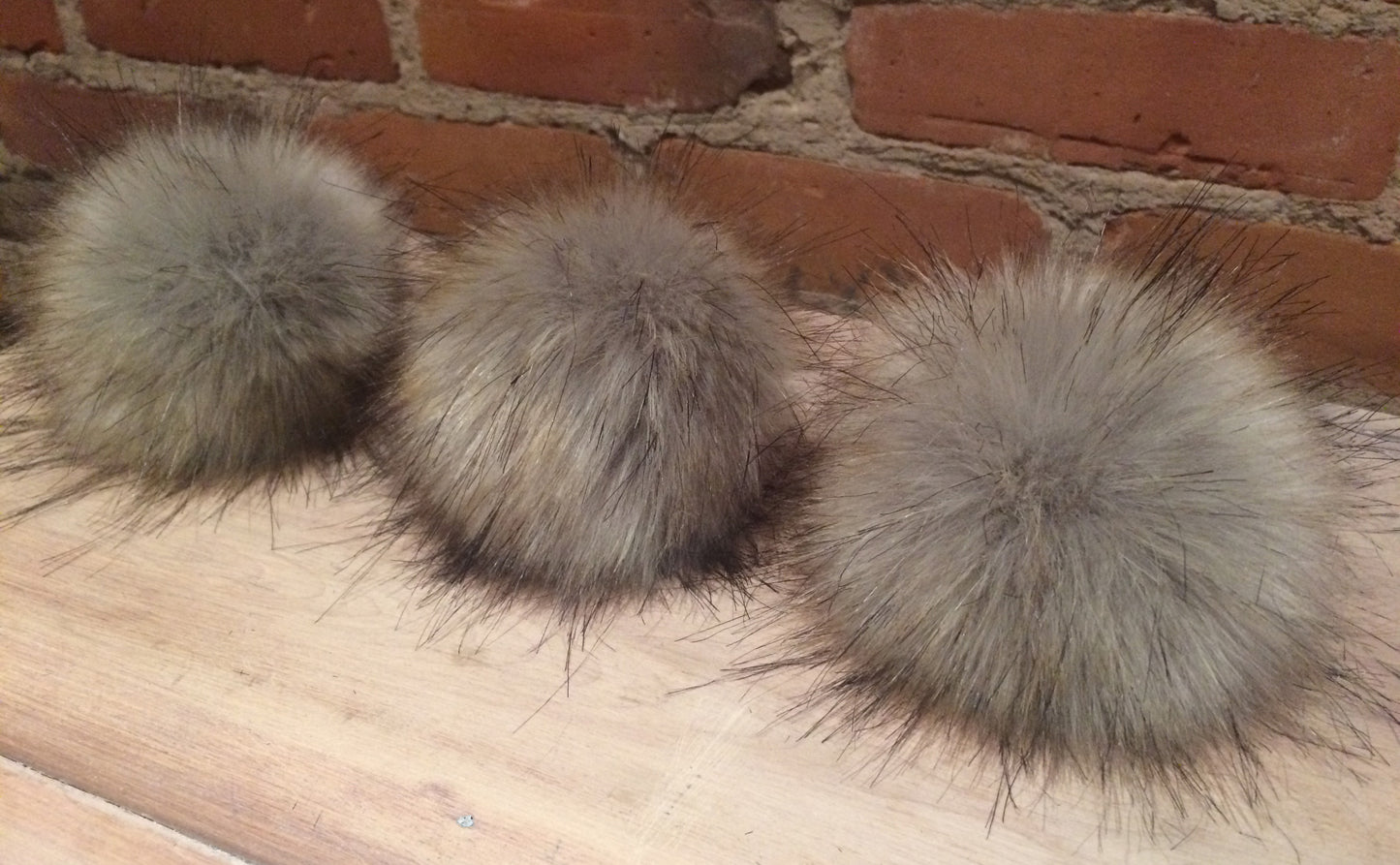 Grey Faux Fur Pom, 5 Inch